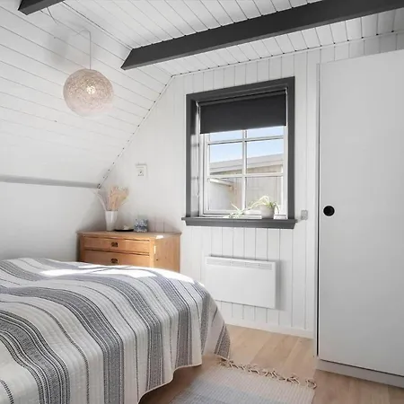 6613-hvide-sande-arvidvej-274 Bjerregård