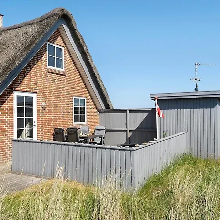 6613-hvide-sande-arvidvej-274 * Bjerregård