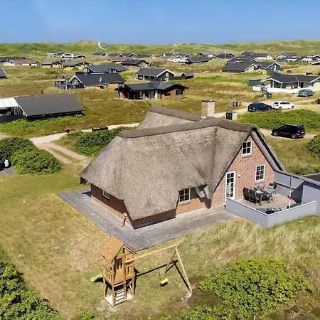6613-hvide-sande-arvidvej-274 * Bjerregård